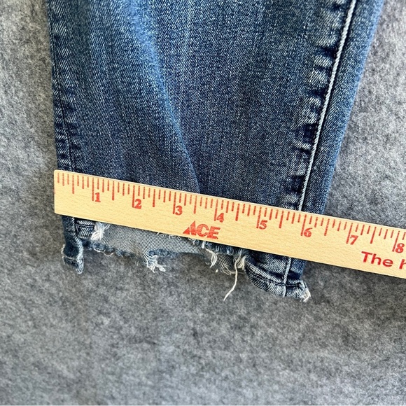 MOTHER Insider Crop Step Chew Denim Jeans High Rise Blue Distressed Size 26 - Picture 11 of 12